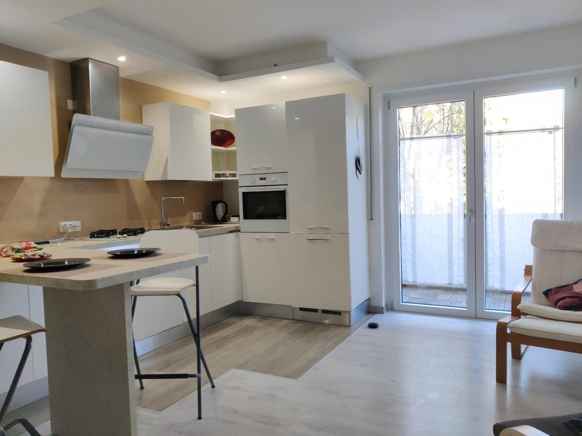 דירות ריבה דל גארדה Casa Akira מראה חיצוני תמונה
